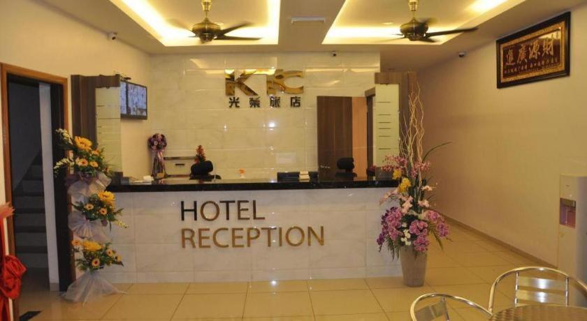 Ktc Hotel Sungkai Exterior foto